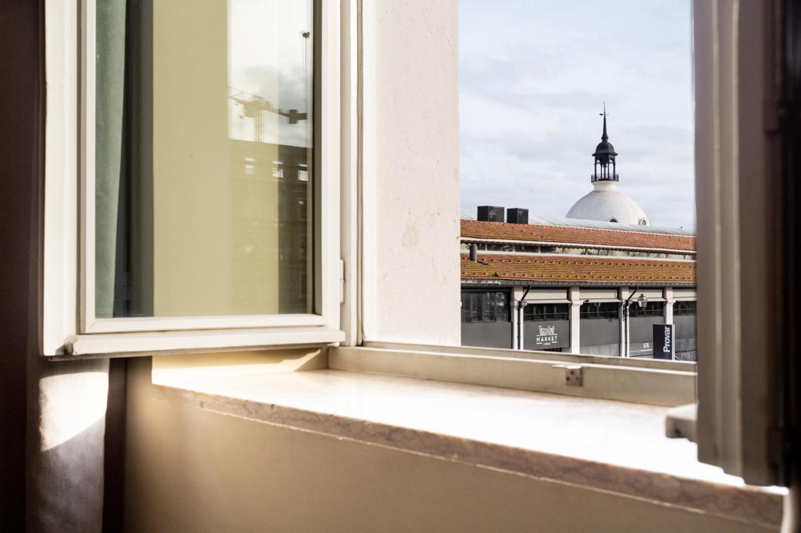 Joivy Downtown Market Apartments Lisboa Eksteriør billede