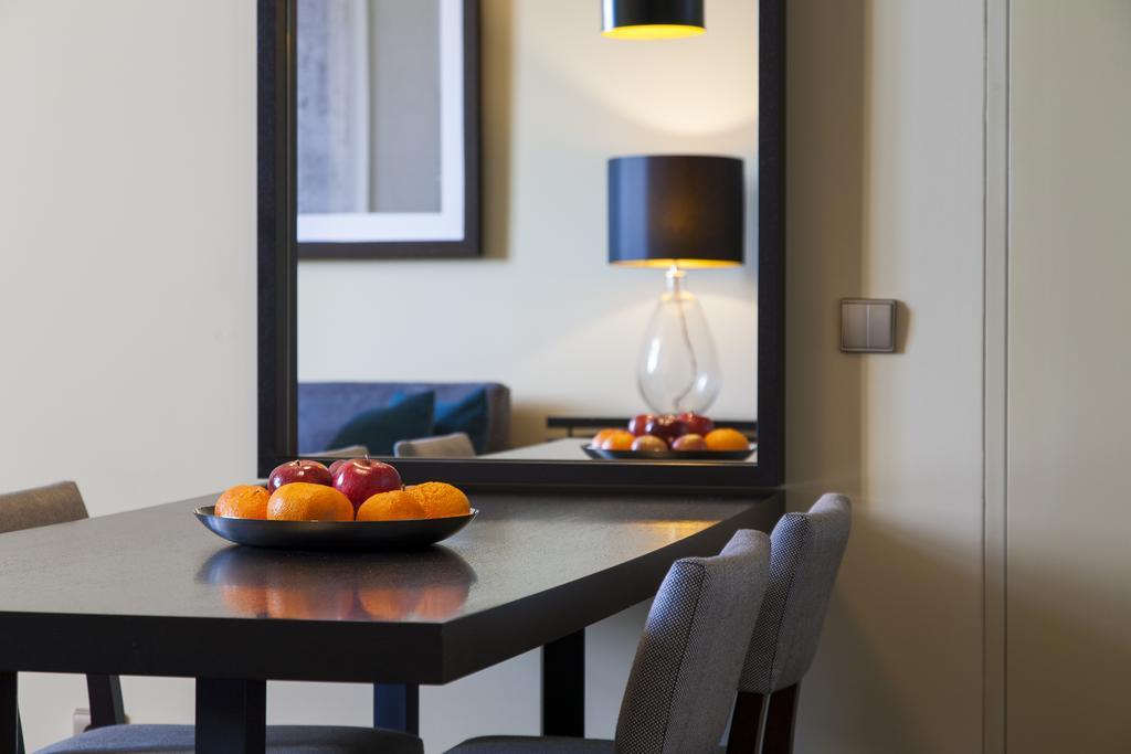 Joivy Downtown Market Apartments Lisboa Eksteriør billede